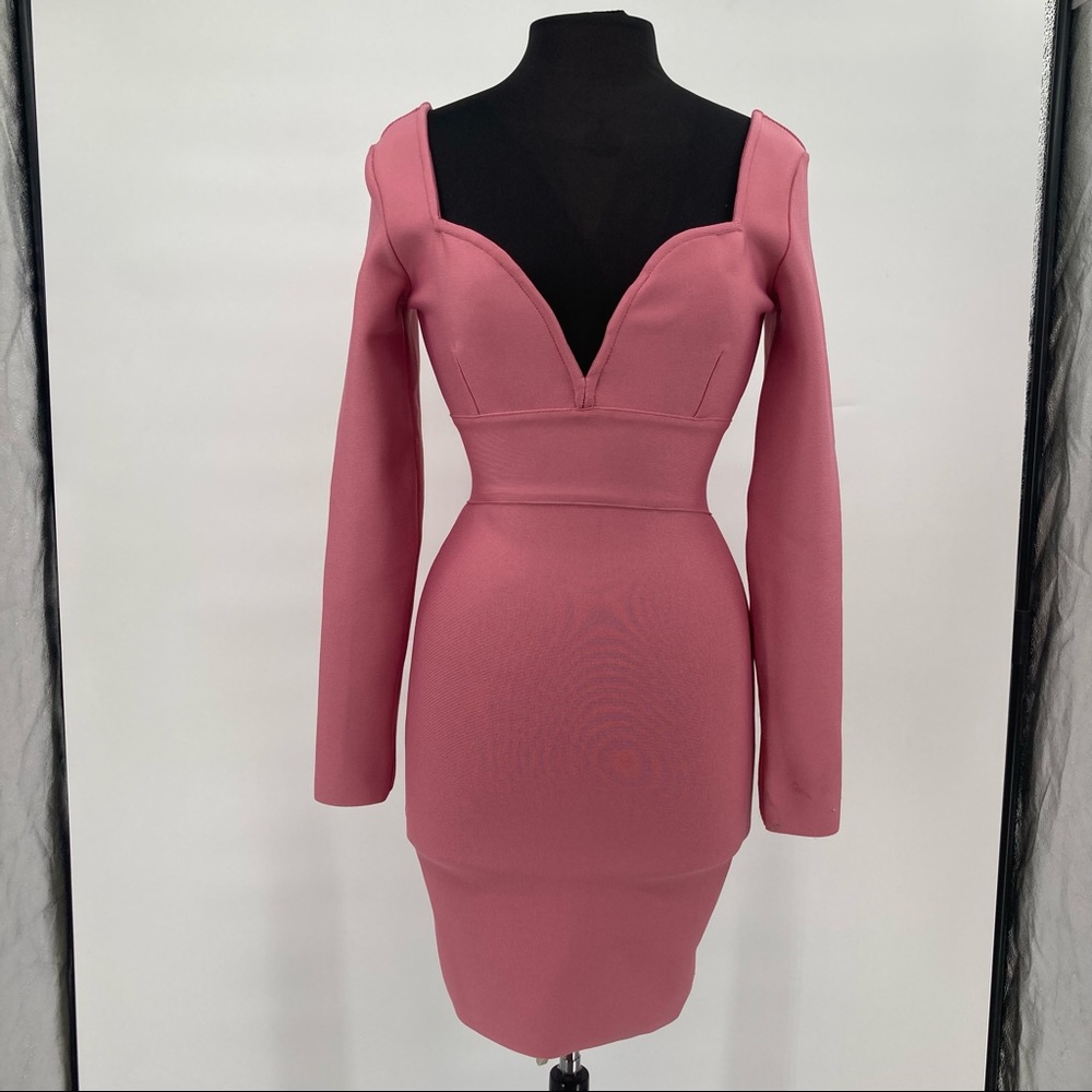 NEW! Band of Stars Bandage Long Skeeve Plunge Front Mini Dress In Rose - Size 8